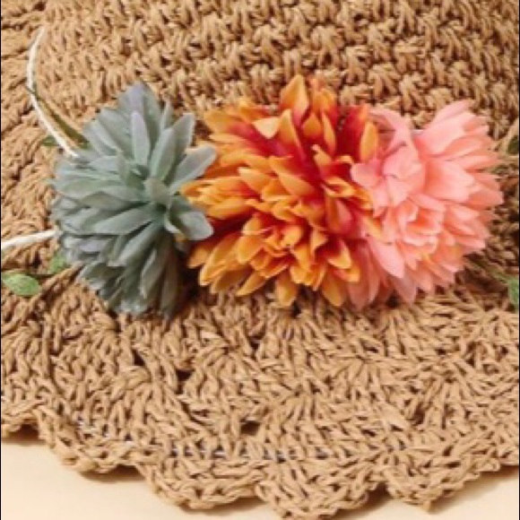 Camel Boho Floral Detail Straw Hat - Picture 4 of 13